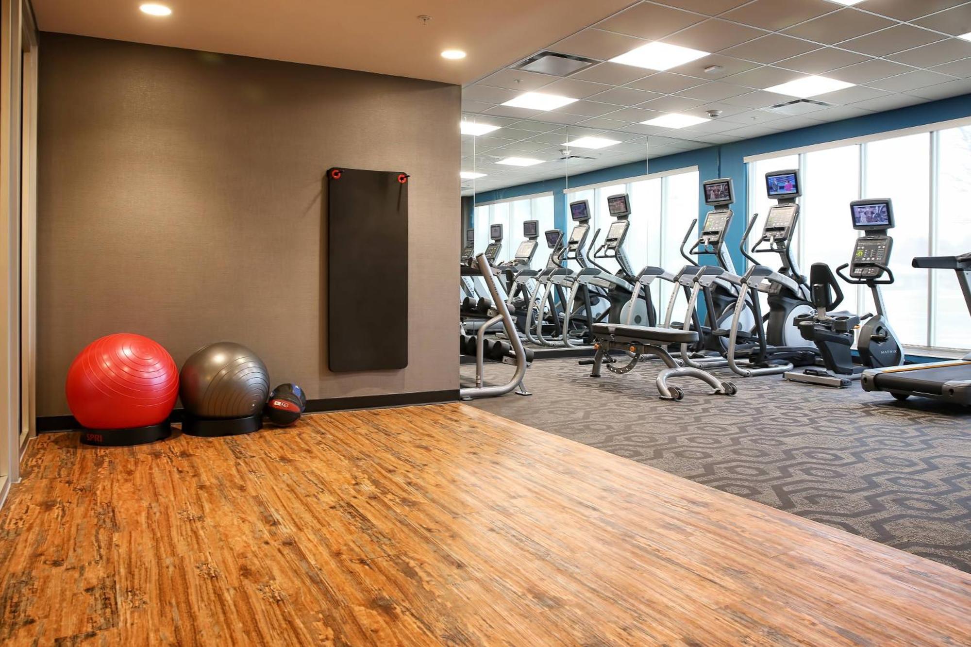 Fairfield Inn & Suites By Marriott Madison Verona Ngoại thất bức ảnh