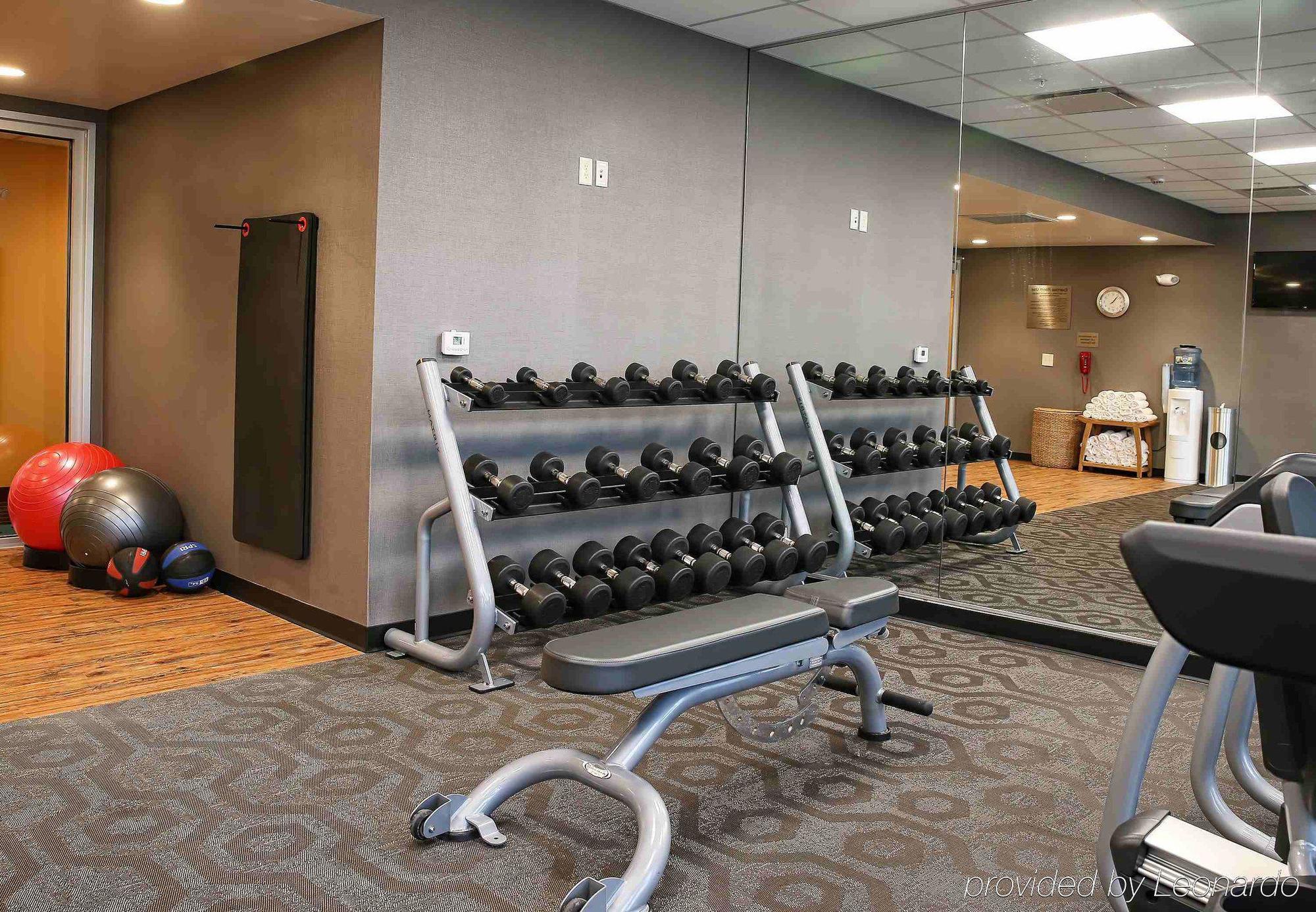 Fairfield Inn & Suites By Marriott Madison Verona Ngoại thất bức ảnh